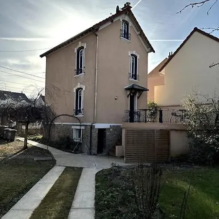 Διαμέρισμα Cosy Saint-brice N4 Avec Terrasse Commune *